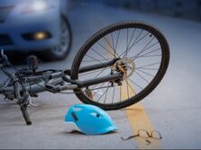 Have you been hit on your bike or while crossing the street? You’ll need help from a personal injury lawyer? – Law Office of Steven H. Henderson and Jill Stern-Henderson